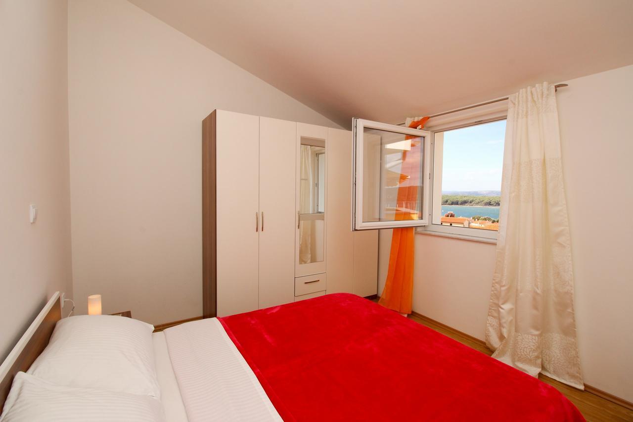 Apartments Koritnik Punat Extérieur photo