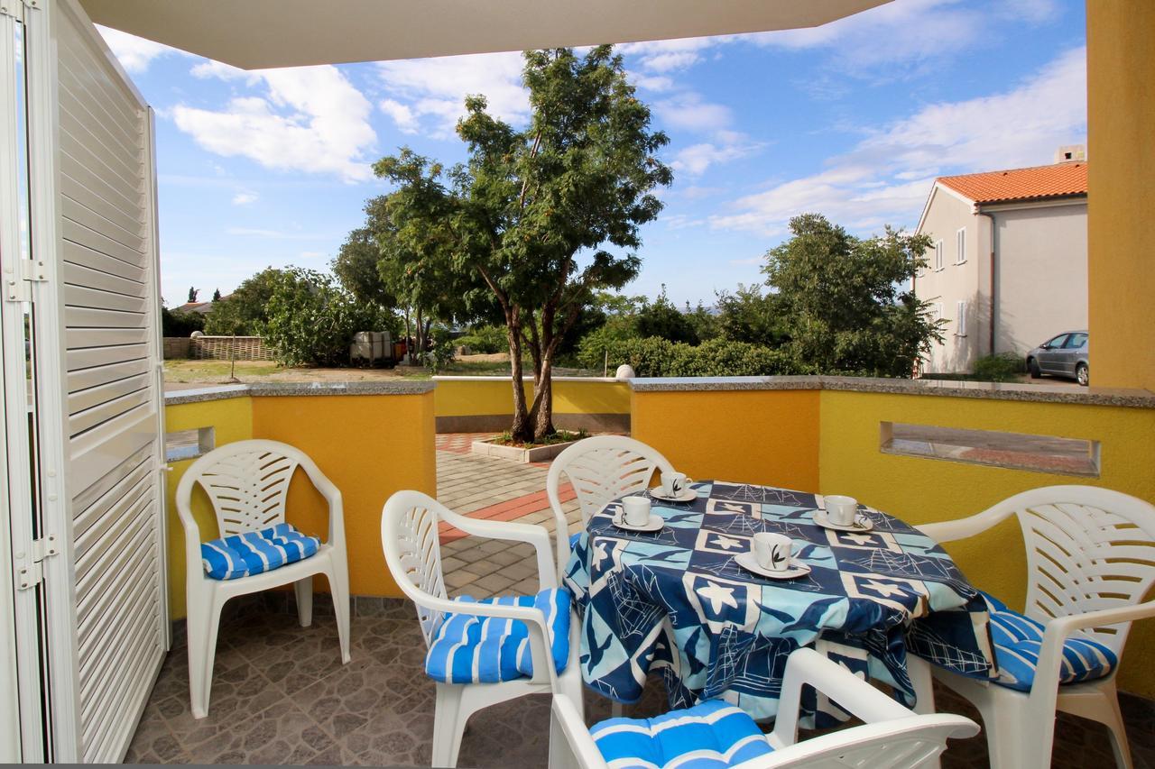 Apartments Koritnik Punat Extérieur photo